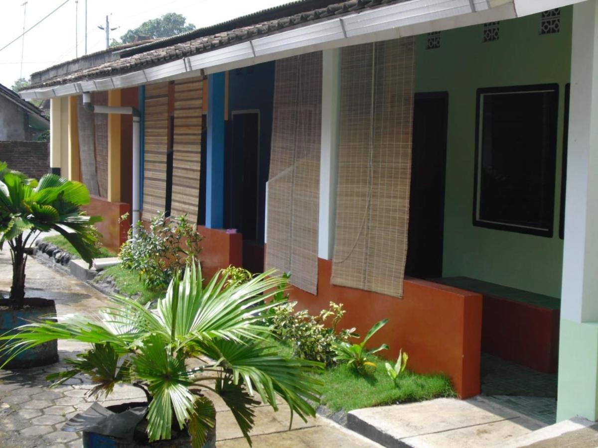Hotel Dirgantara Parakan  Extérieur photo